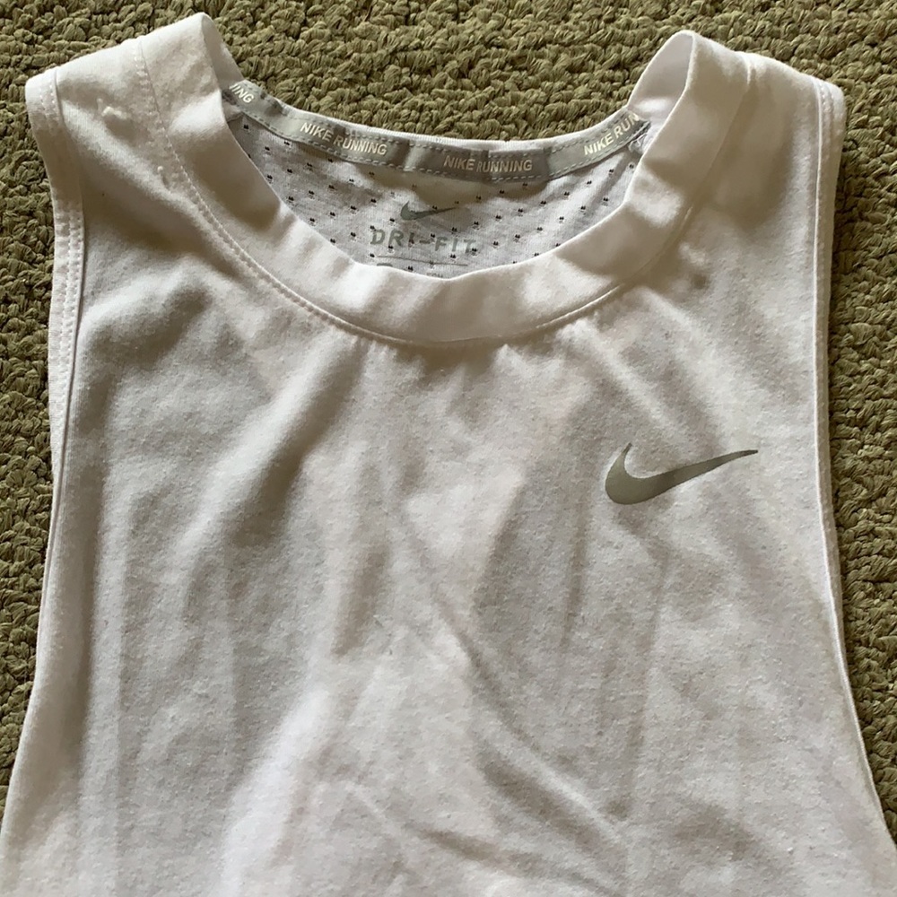 Tank top - Picture 2 of 3